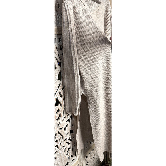 Vertigo Women's Pullover Long Tunic Sweater Size XL - Picture 3 of 5